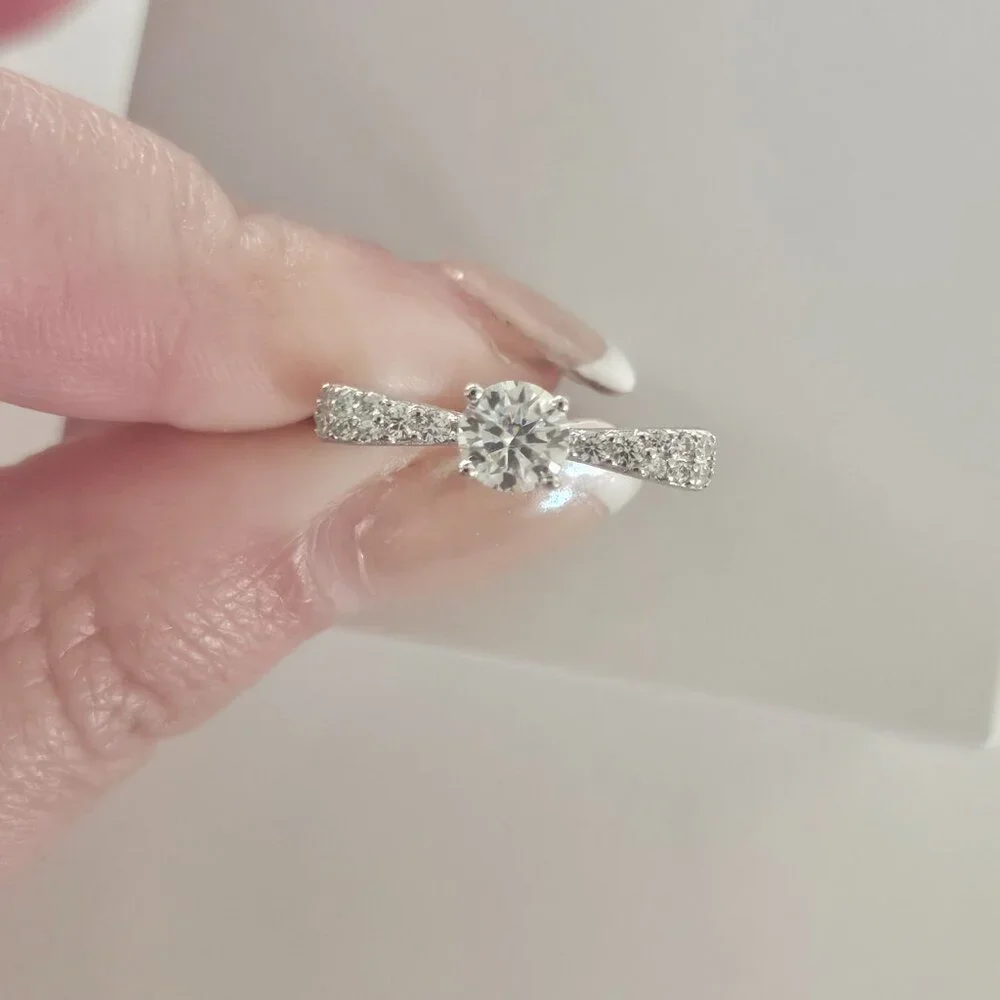 Moissanite Bow Ring – Sterling Silver 925 – Minimalist & Cute Gift